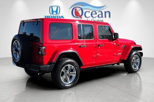 2023 Jeep Wrangler 4-Door Sahara
