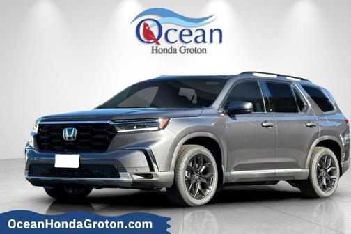 2025 Honda Pilot Touring 8-Passenger