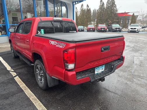 2016 Toyota Tacoma SR