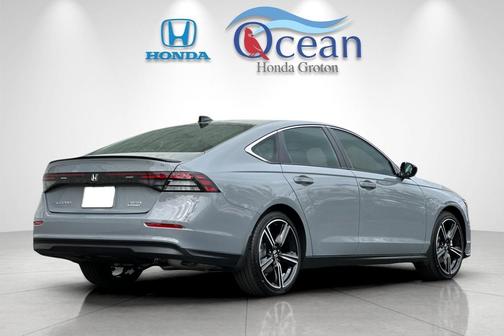 2025 Honda Accord Hybrid Base