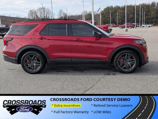 2025 Ford Explorer ST