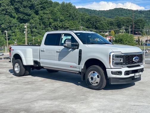 2025 Ford F-350 Platinum