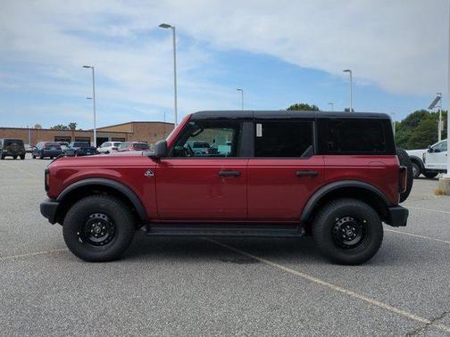 Ruby Red Metallic Tinted Clearcoat 2026 Ford Bronco Outer Banks