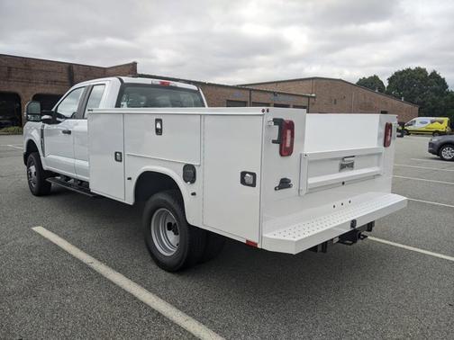 2025 Ford F-350 XL