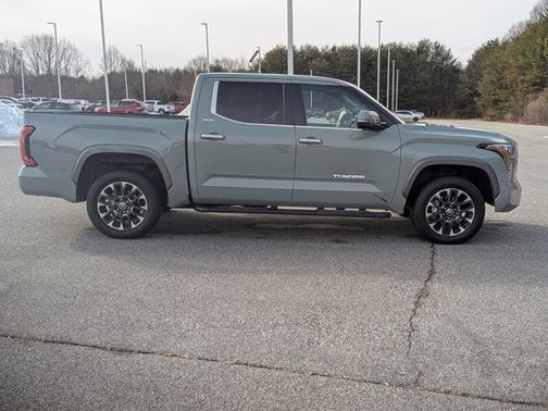 2024 Toyota Tundra Limited Hybrid