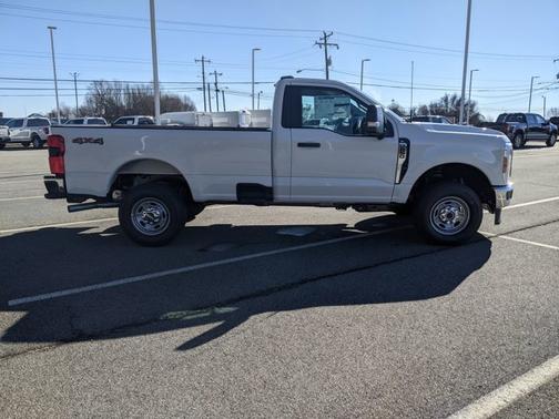 2025 Ford F-250 XL