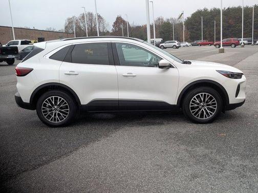 2024 Ford Escape PHEV