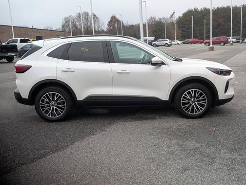 2024 Ford Escape PHEV