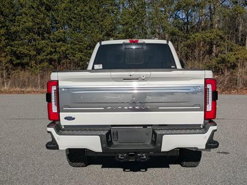 2026 Ford F-250 Platinum