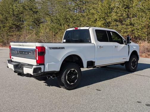 2026 Ford F-250 Platinum