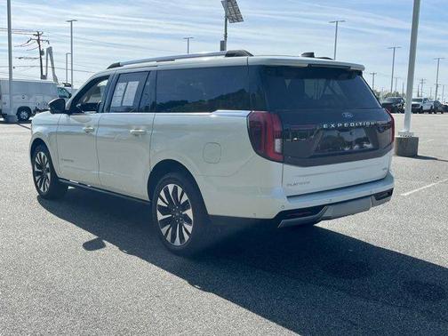 Star White 2025 Ford Expedition Max Platinum