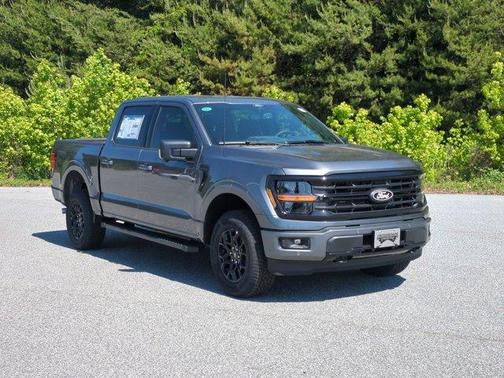 Carbonized Gray Metallic 2026 Ford F-150 XLT
