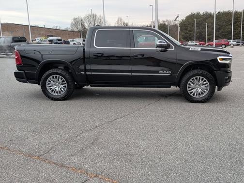 2025 RAM 1500 Limited