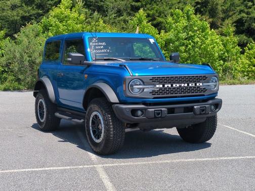 Velocity Blue Metallic 2025 Ford Bronco Badlands