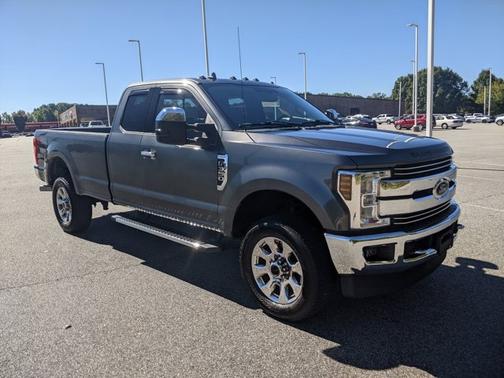 2019 Ford F-350 LARIAT