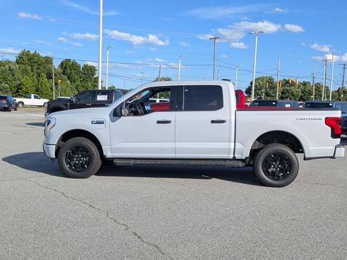 2025 Ford F-150 Lightning XLT