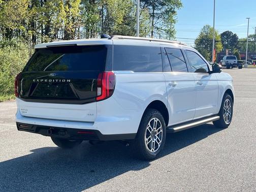 Star White 2026 Ford Expedition Max Active