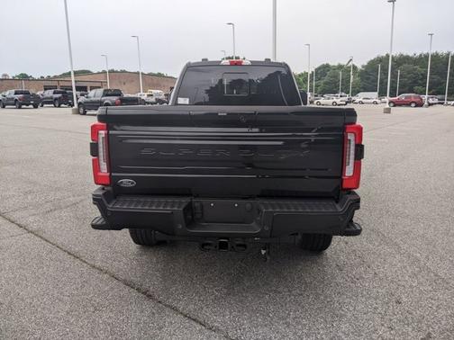 2025 Ford F-350 Platinum