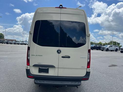 2024 Mercedes-Benz Sprinter 2500 High Roof 4-Cyl Diesel HO
