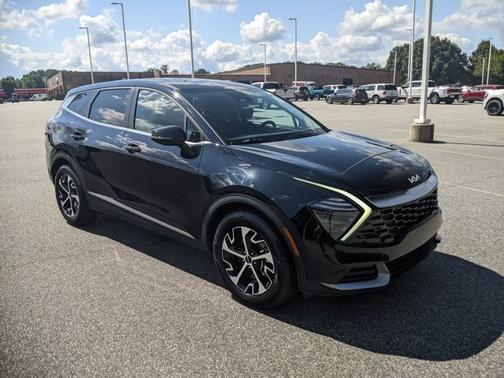 2024 Kia Sportage EX