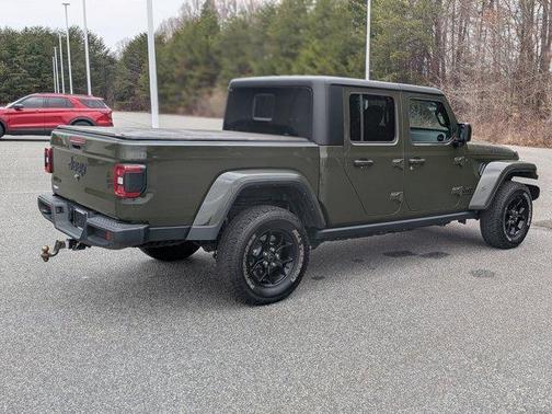 2024 Jeep Gladiator Sport