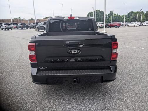 2025 Ford Maverick Lobo High