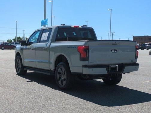 Avalanche 2024 Ford F-150 Lightning Flash