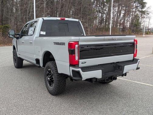 2026 Ford F-250 Platinum