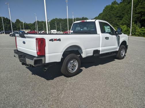 2025 Ford F-250 XL