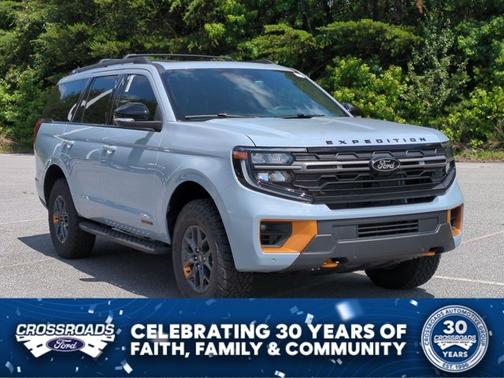 Glacier Gray Metallic 2026 Ford Expedition Tremor