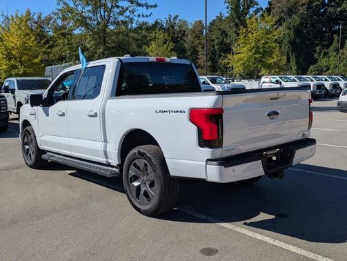 2023 Ford F-150 Lightning XLT