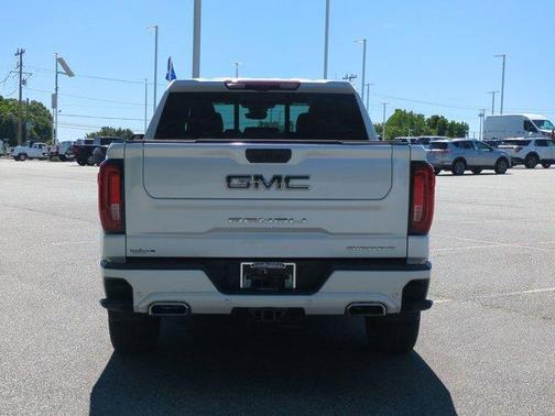 White Frost Tri-Coat 2025 GMC Sierra 1500 Denali Ultimate