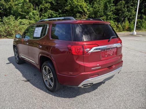 2018 GMC Acadia Denali