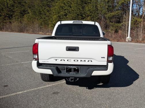 2018 Toyota Tacoma TRD Sport