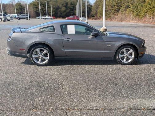 2011 Ford Mustang GT Premium