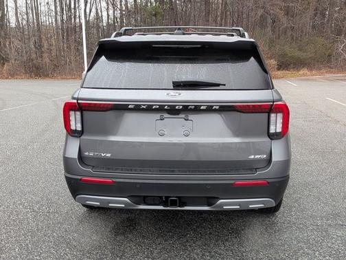 2026 Ford Explorer Active (200A)
