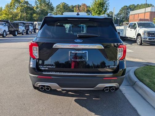 2023 Ford Explorer Platinum