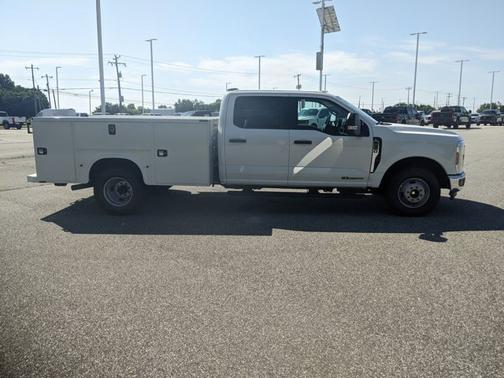 2025 Ford F-350 XL