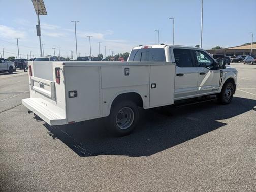 2025 Ford F-350 XL