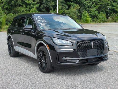 Infinite Black Metallic 2023 Lincoln Corsair Standard