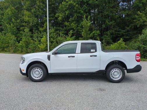 Oxford White 2026 Ford Maverick XL