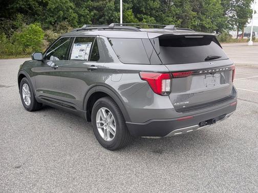 Carbonized Gray Metallic 2026 Ford Explorer Active