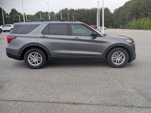 Carbonized Gray Metallic 2026 Ford Explorer Active
