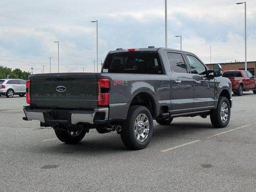 Carbonized Gray Metallic 2026 Ford F-250 Lariat