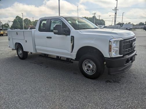 2025 Ford F-250 XL