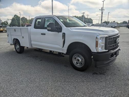 2025 Ford F-250 XL