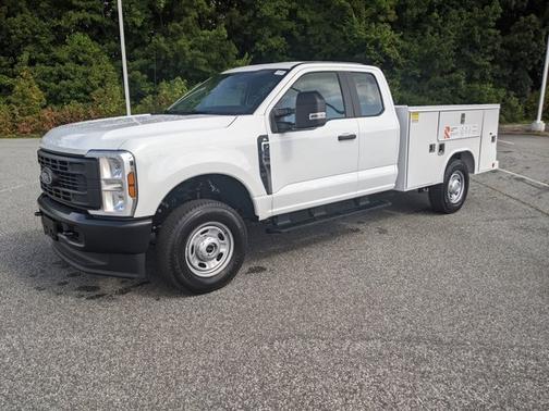 2025 Ford F-250 XL