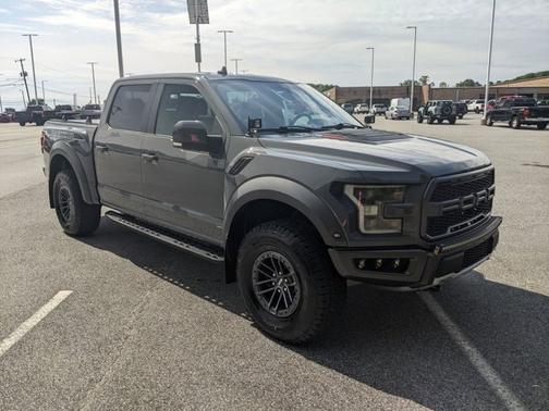 2020 Ford F-150 Raptor