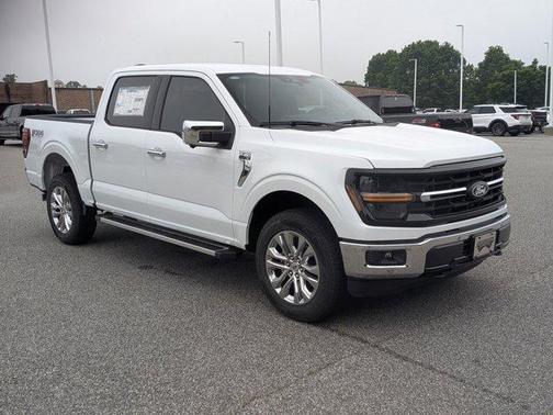 Oxford White 2026 Ford F-150 XLT