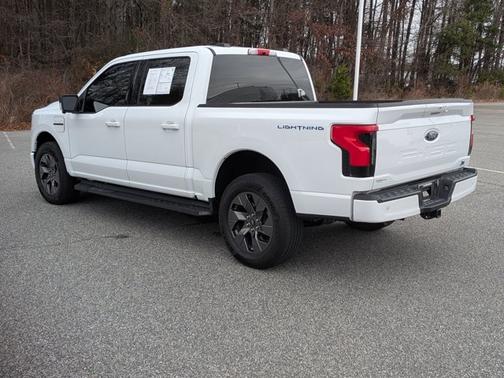 2023 Ford F-150 Lightning XLT